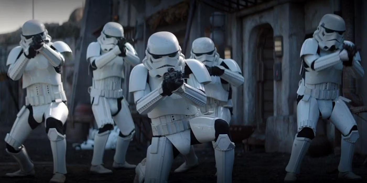 Stormtroopers em cena da série Andor
