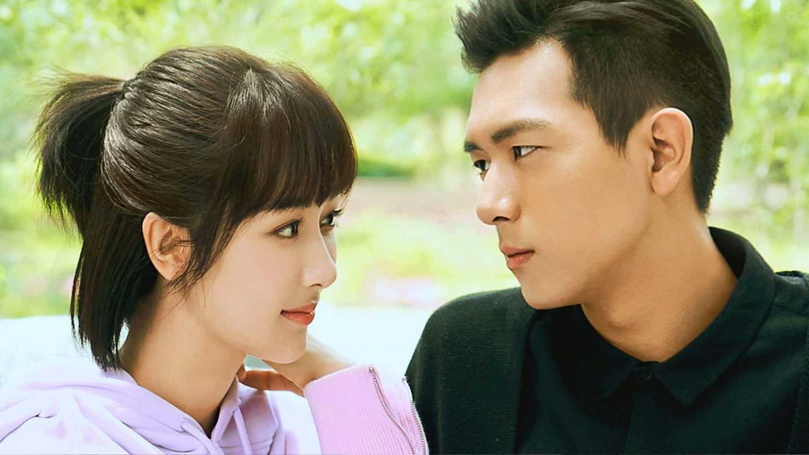 Main couple in the Chinese drama Go Go Squid! (2019)