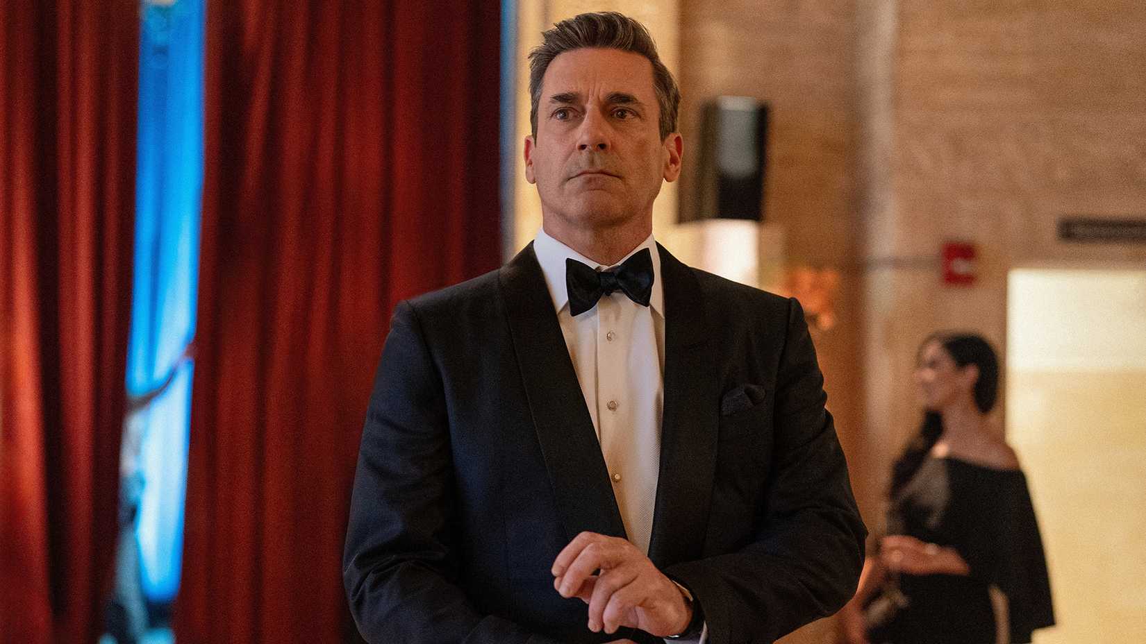 Jon Hamm como Andrew Cooper em cena de Your Friends & Neighbors