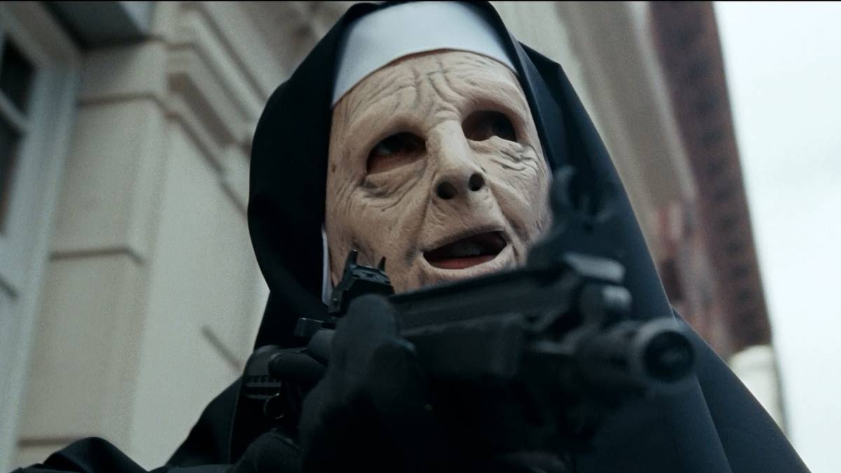 Mask Rober 10 Greatest Heist Thrillers of the 21st Century, Ranked