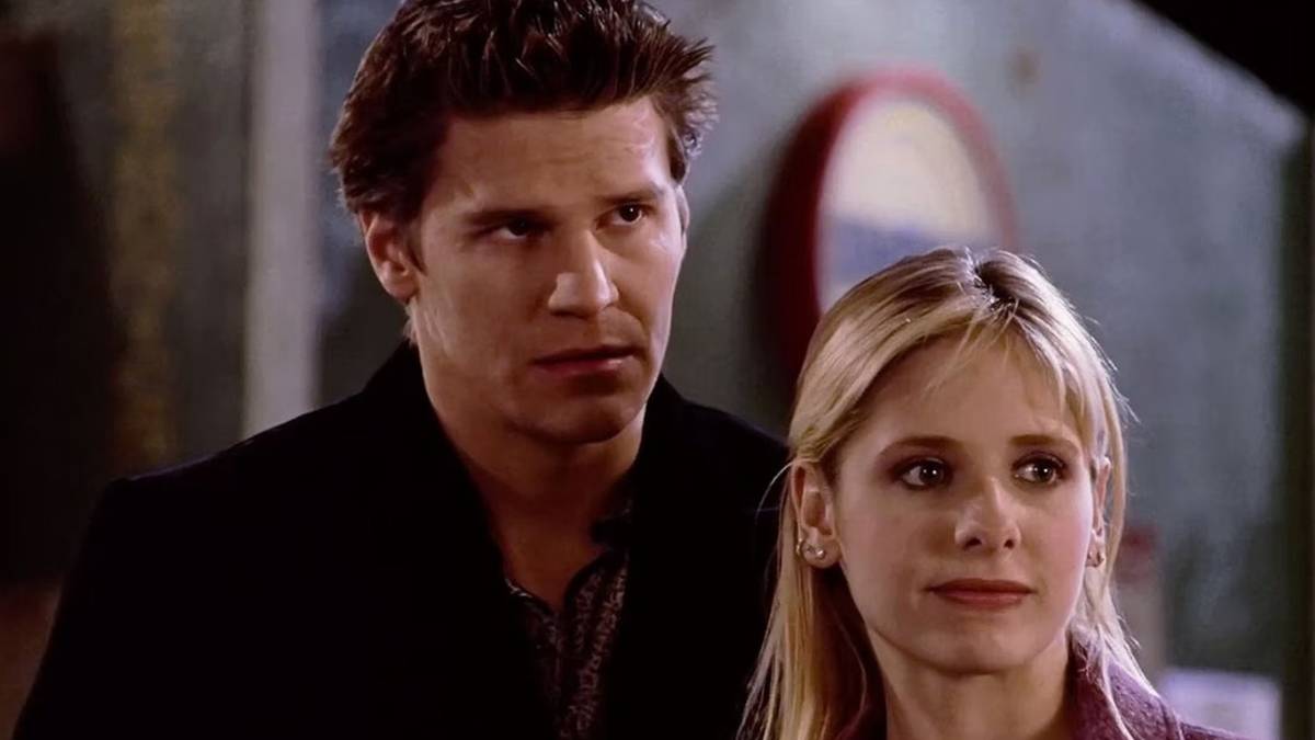 8 Best Vampire Shows Based On Movies 8-best-vampire-shows-based-on-movies