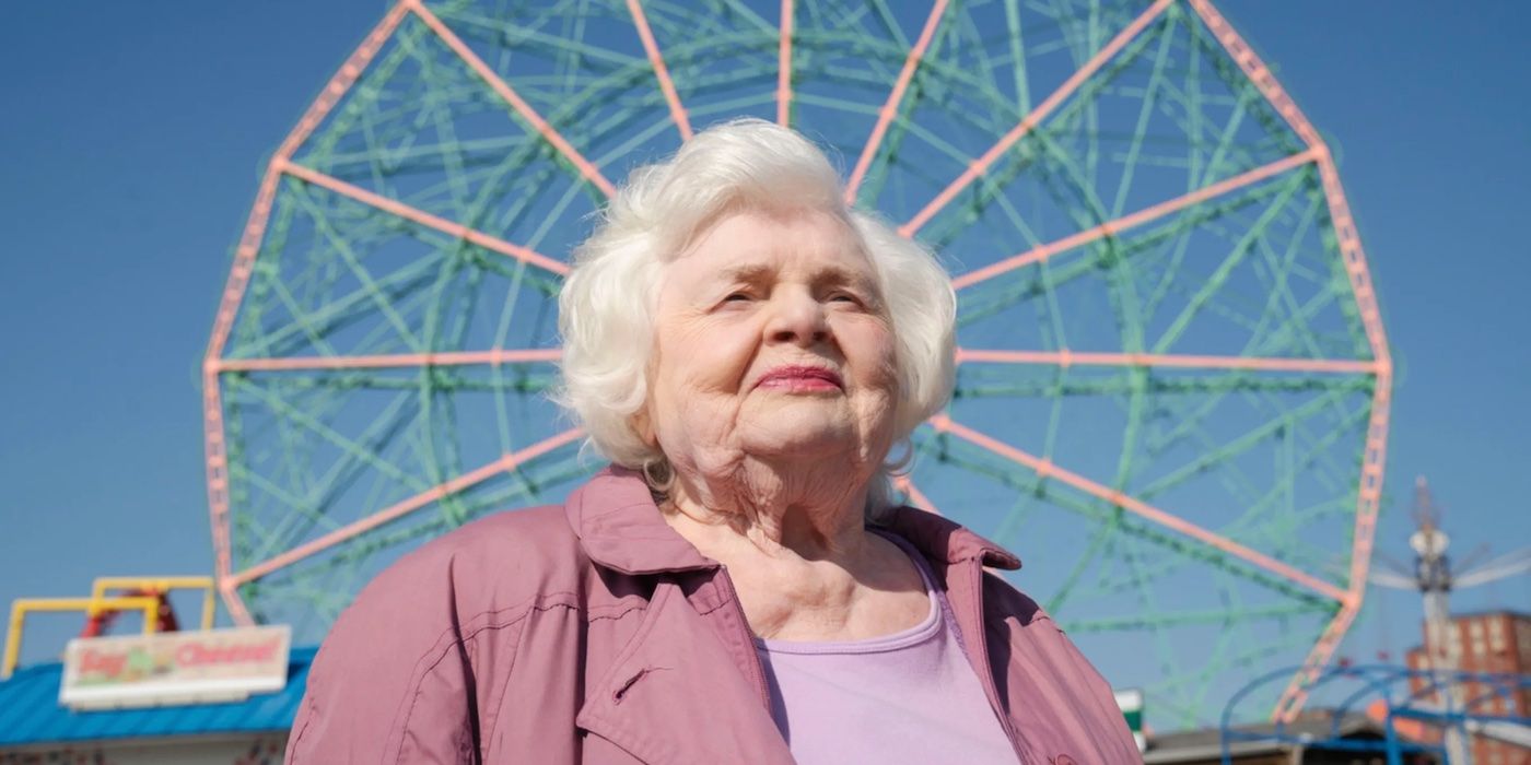 June Squibb como Eleanor na sua estreia de direção de Scarlett Johansson