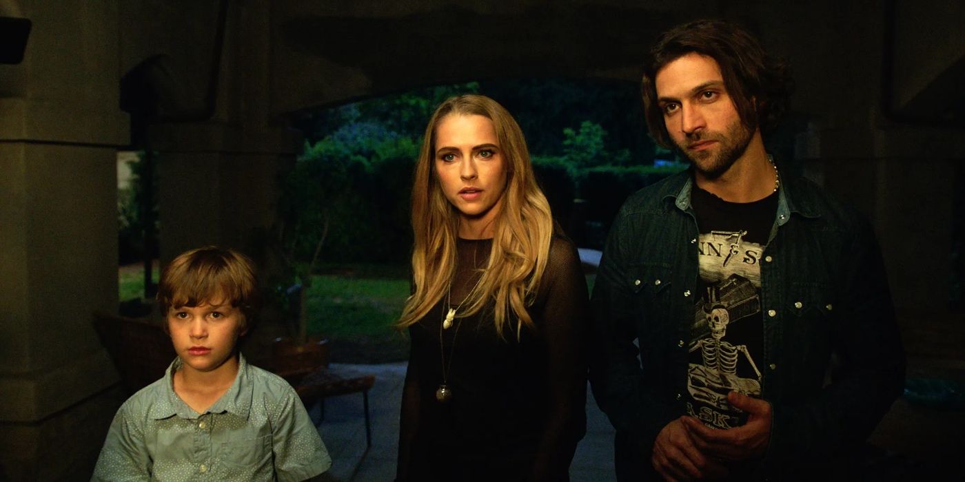 'Lights Out' Was a Certified Horror Hit, But It Never Got a Sequel
