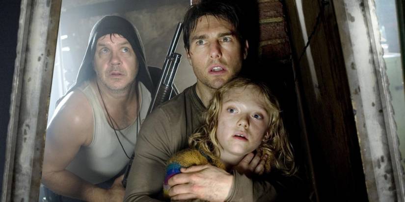 The Main Differences Between Ice Cube and Tom Cruise's 'War of the Worlds'