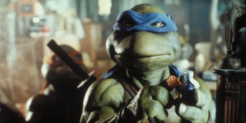 A ninja turtle in Teenage Mutant Ninja Turtles (1990).