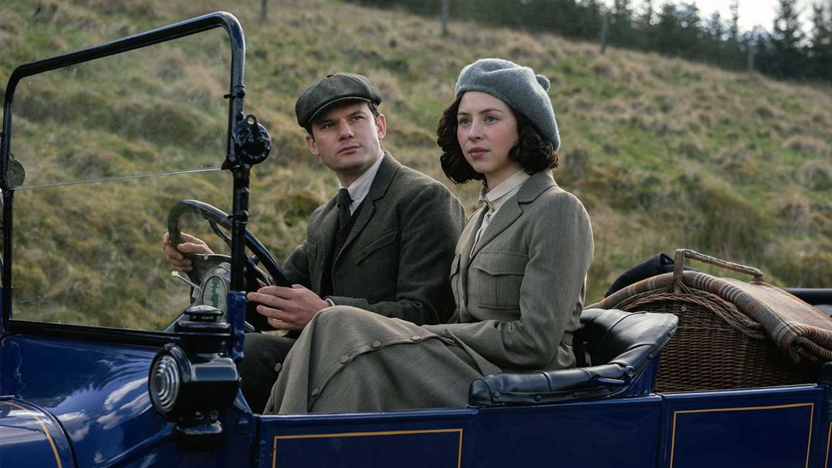 Jeremy Irvine & Hermione Corfield in Outlander: Blood of My Blood