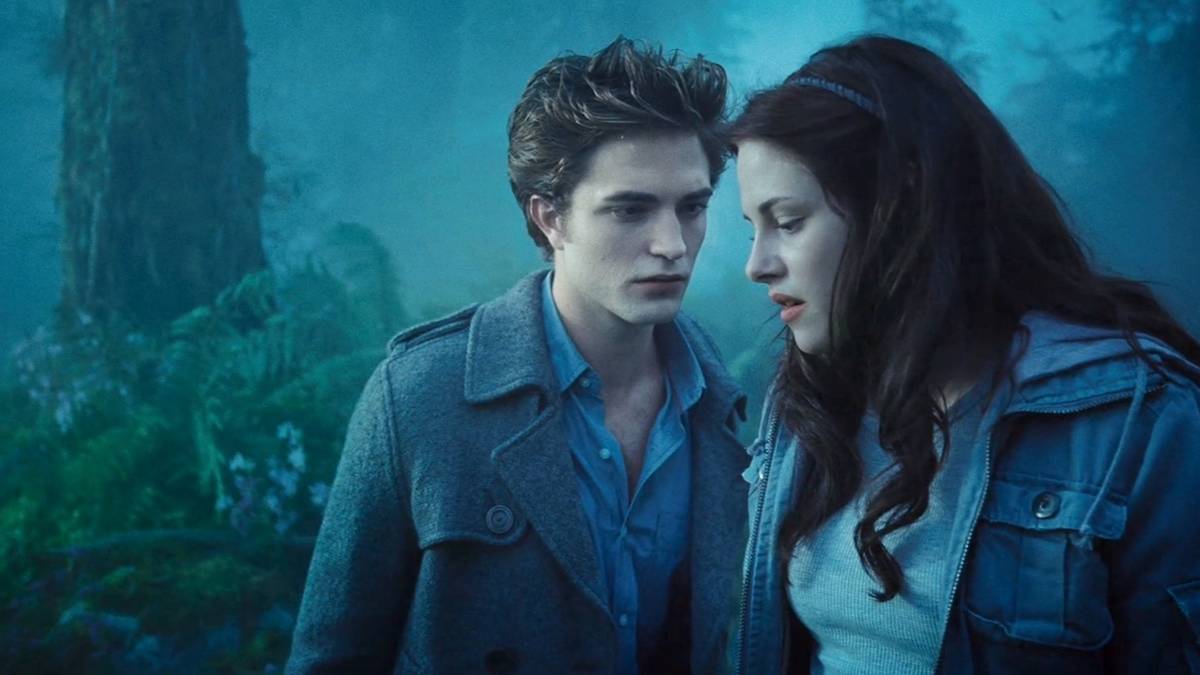 'Twilight' Director Says Studio Gave Her a Cupcake After Film's Success