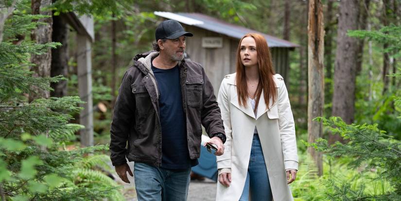 Scott Patterson and Morgan Kohan as Sully and Maggie in Sullivan's Crossing