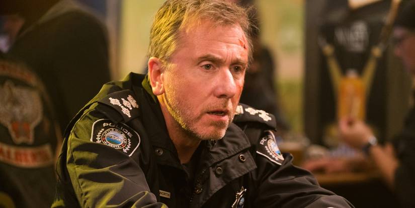 Tim Roth as Jim WorthJack Devlin in Tin Star