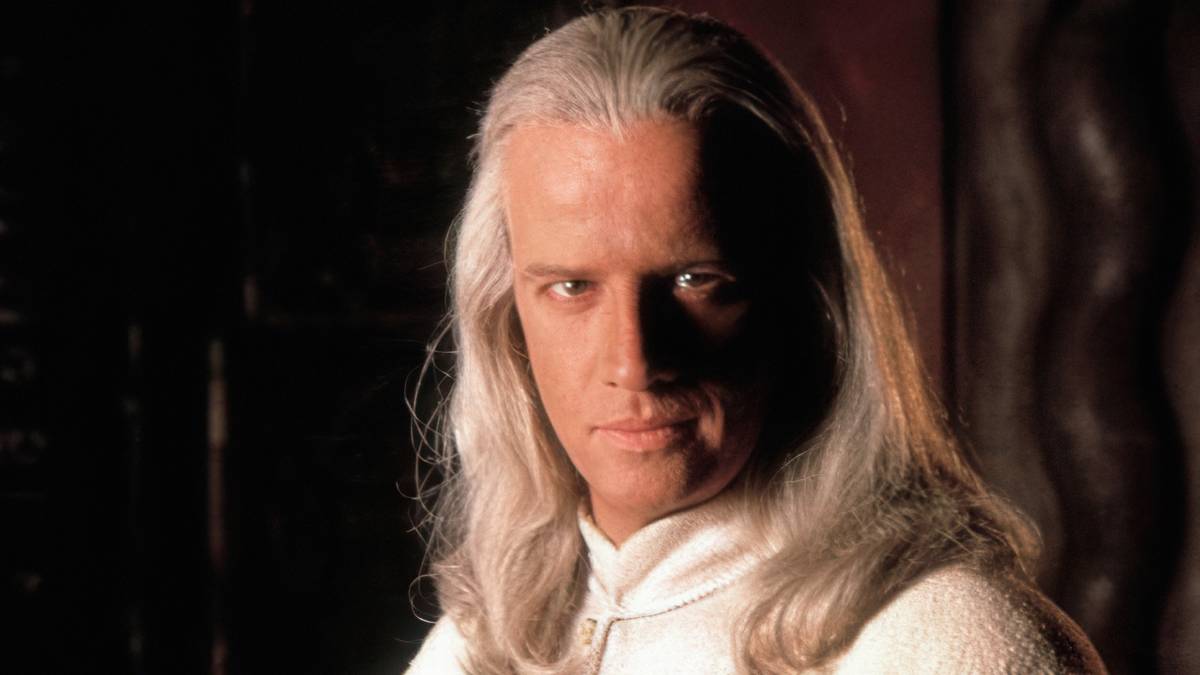 christopher-lambert-in-mortal-kombat-1995.jpg