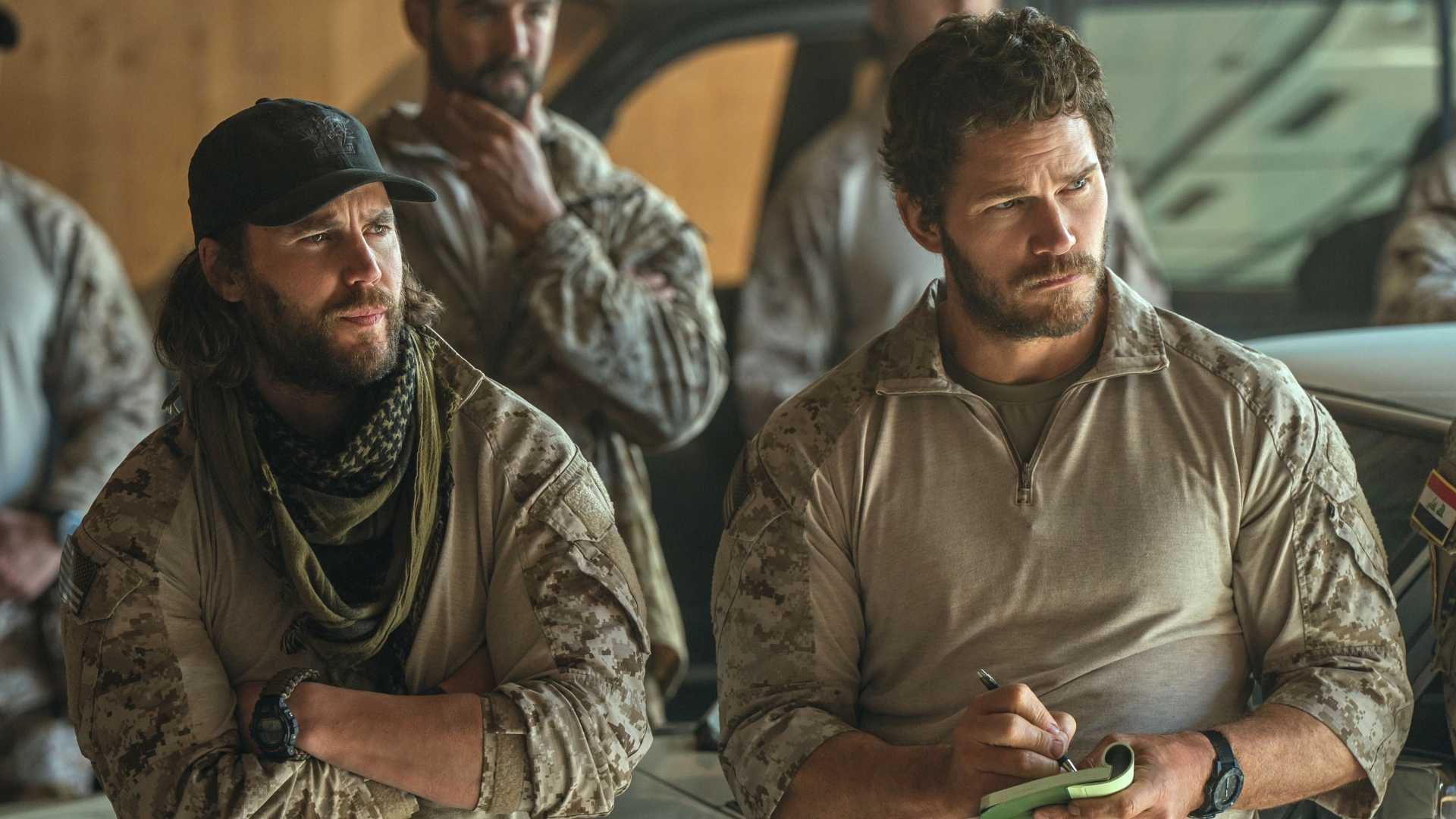 Chris Pratt and Taylor Kitsch in The Terminal List: Dark Wolf in a military briefing