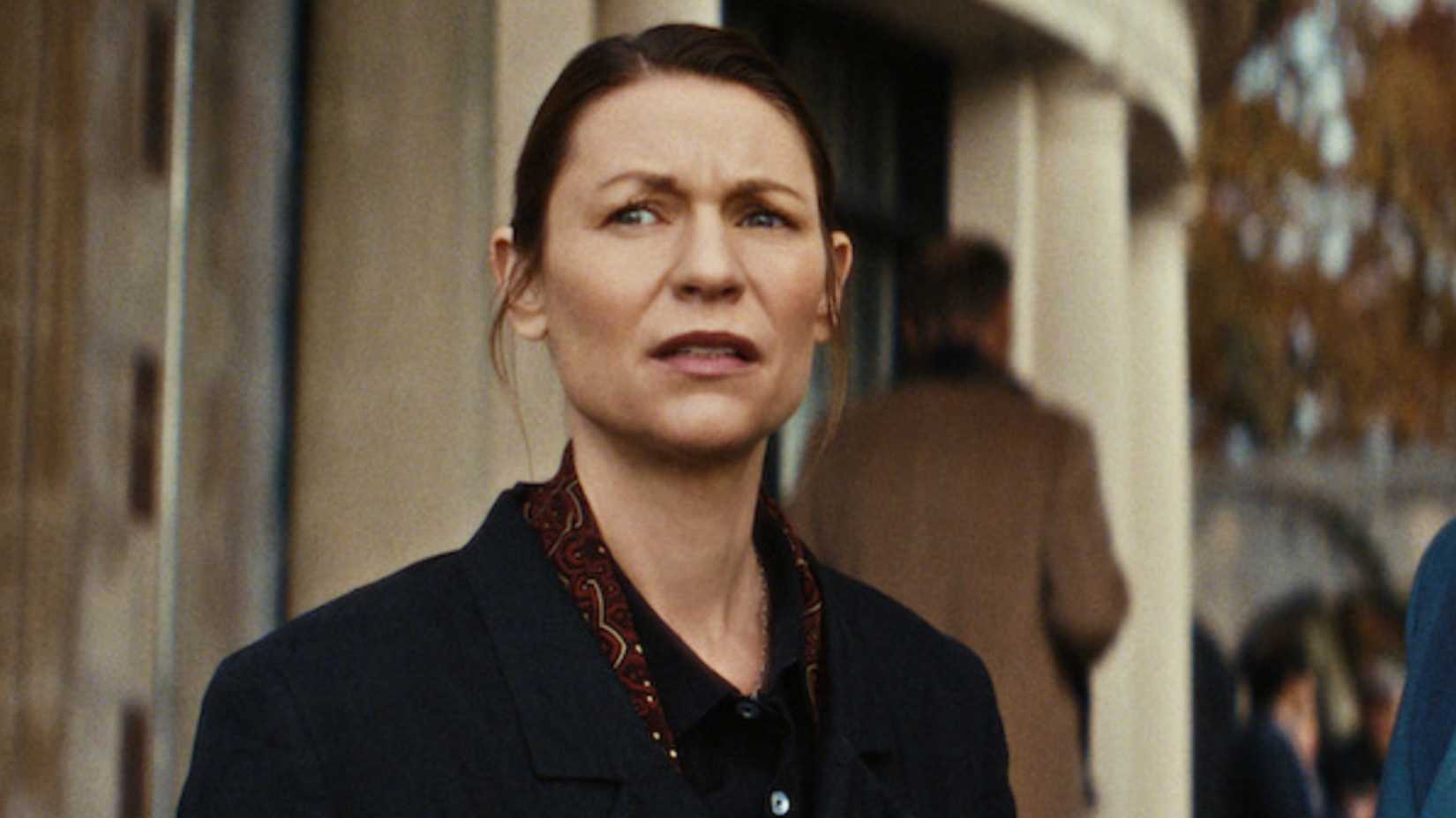 Claire Danes in The Beast in Me