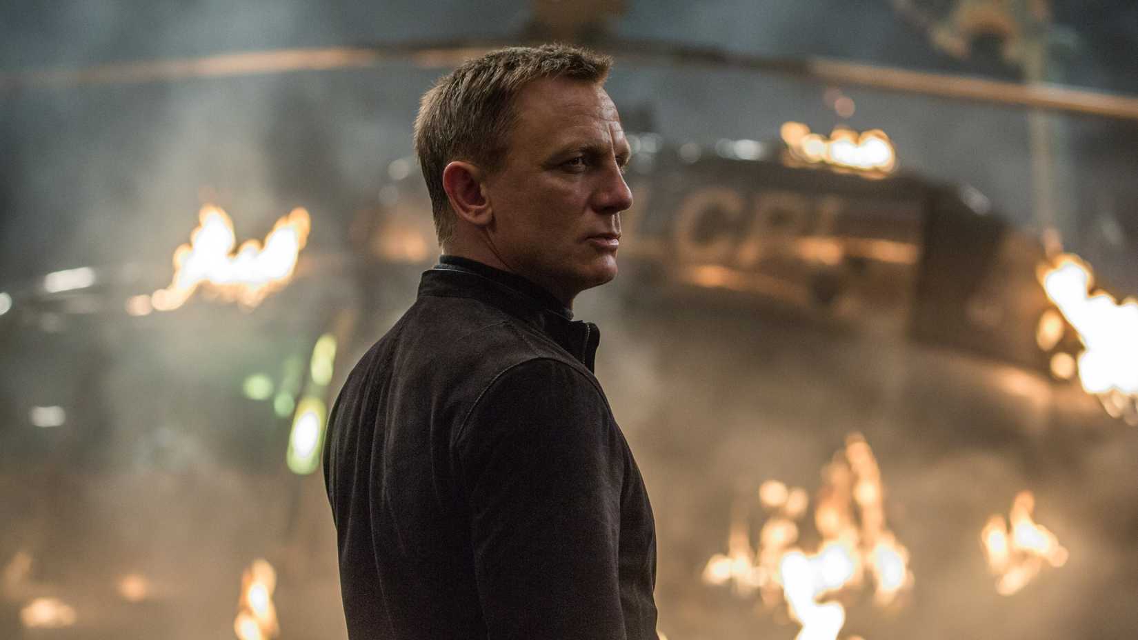 Daniel Craig as James Bond in Spectre new 007 different writer