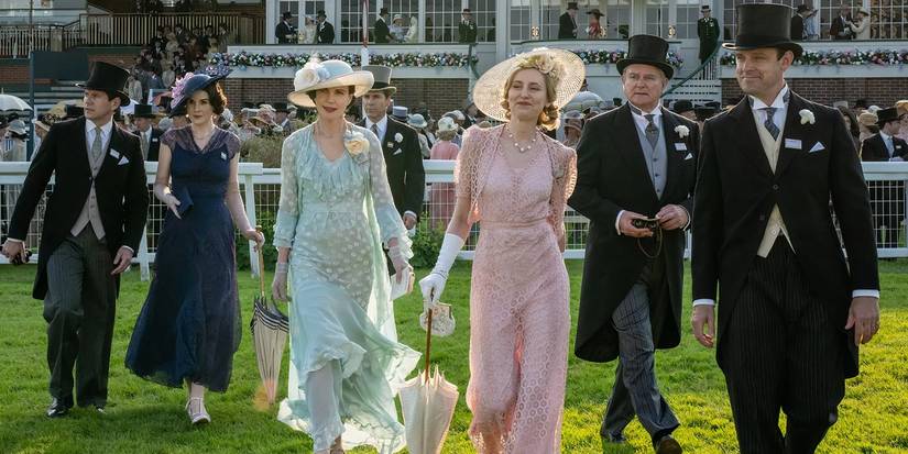 The Downton family at the horse races