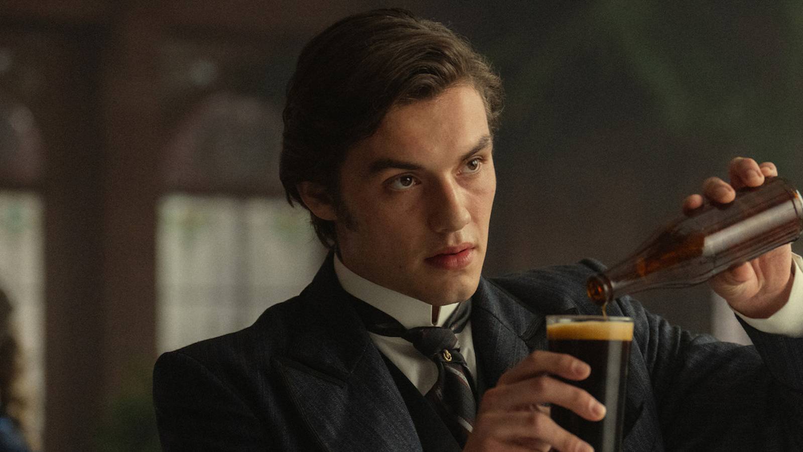 Edward pours beer in House of Guinness