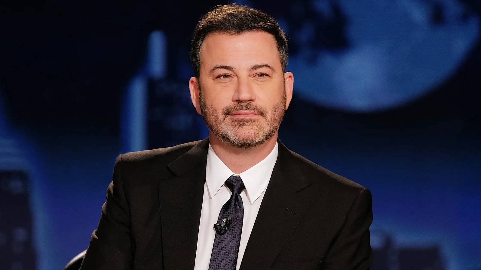 8 Best Comedy Talk Shows That Haven’t Been Canceled as of 2025 8 Best Comedy Talk Shows That Haven’t Been Canceled as of 2025