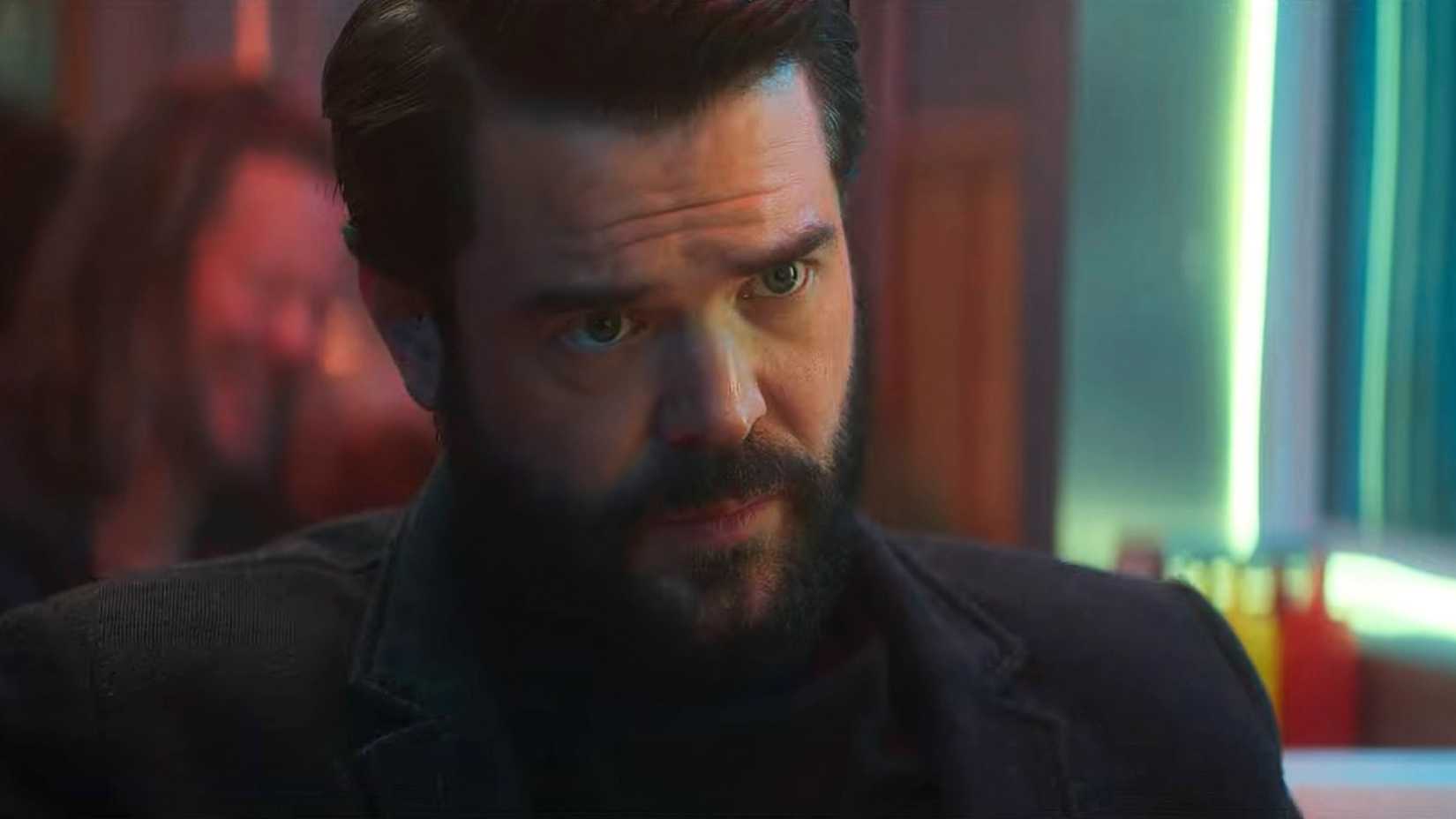 Charlie Weber in The Painter