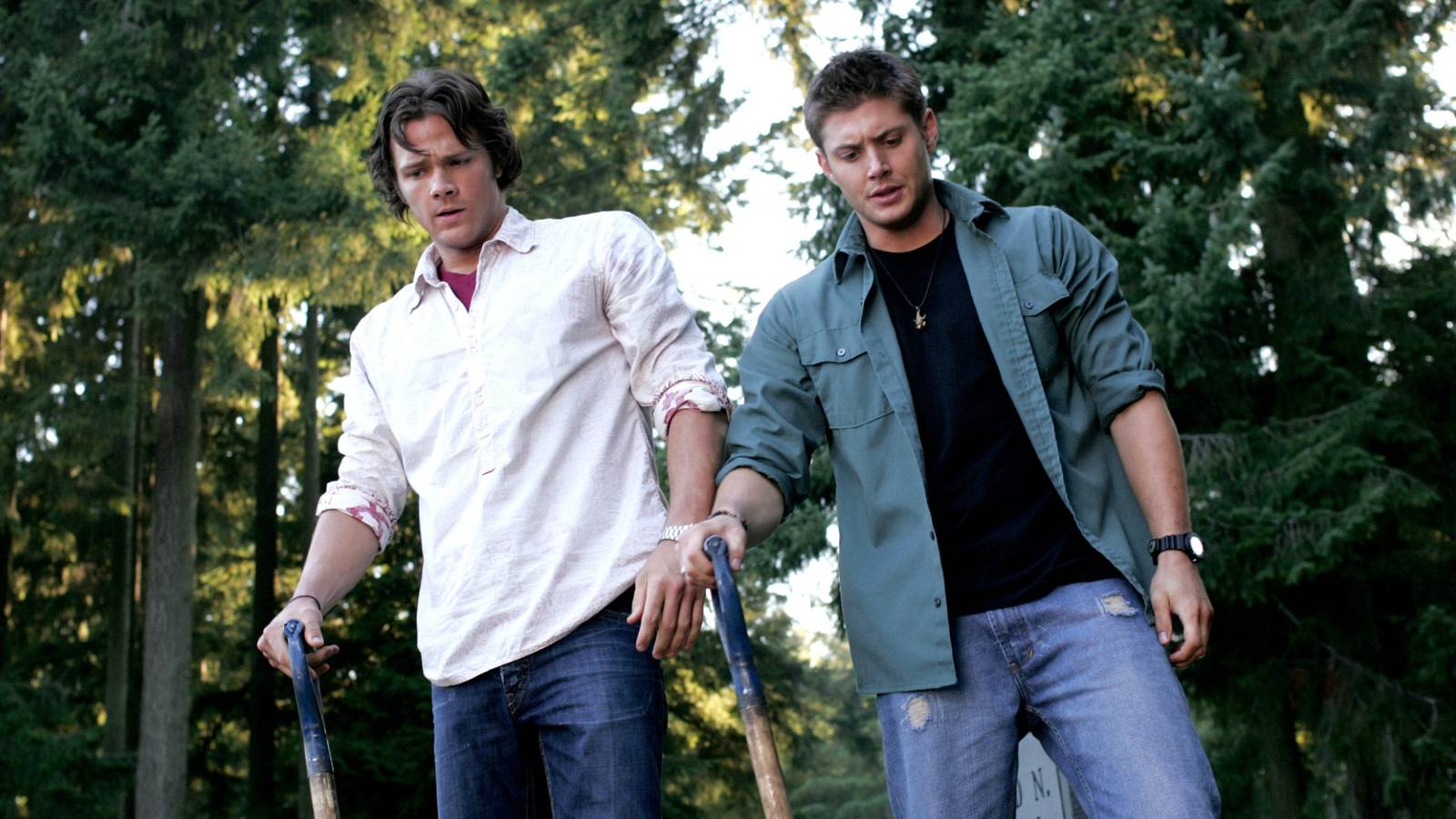 Here's What the OG Cast of 'Supernatural' Is Up to 20 Years Later, image size:1600x900