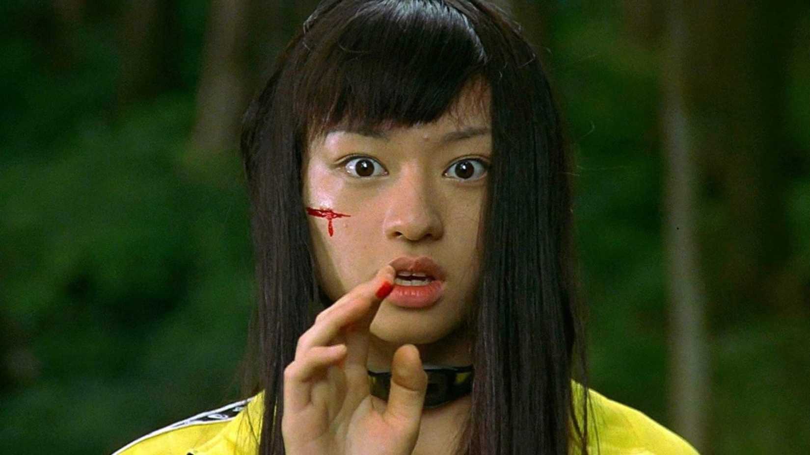 One of the contestants in battle Royale has a scar on her face