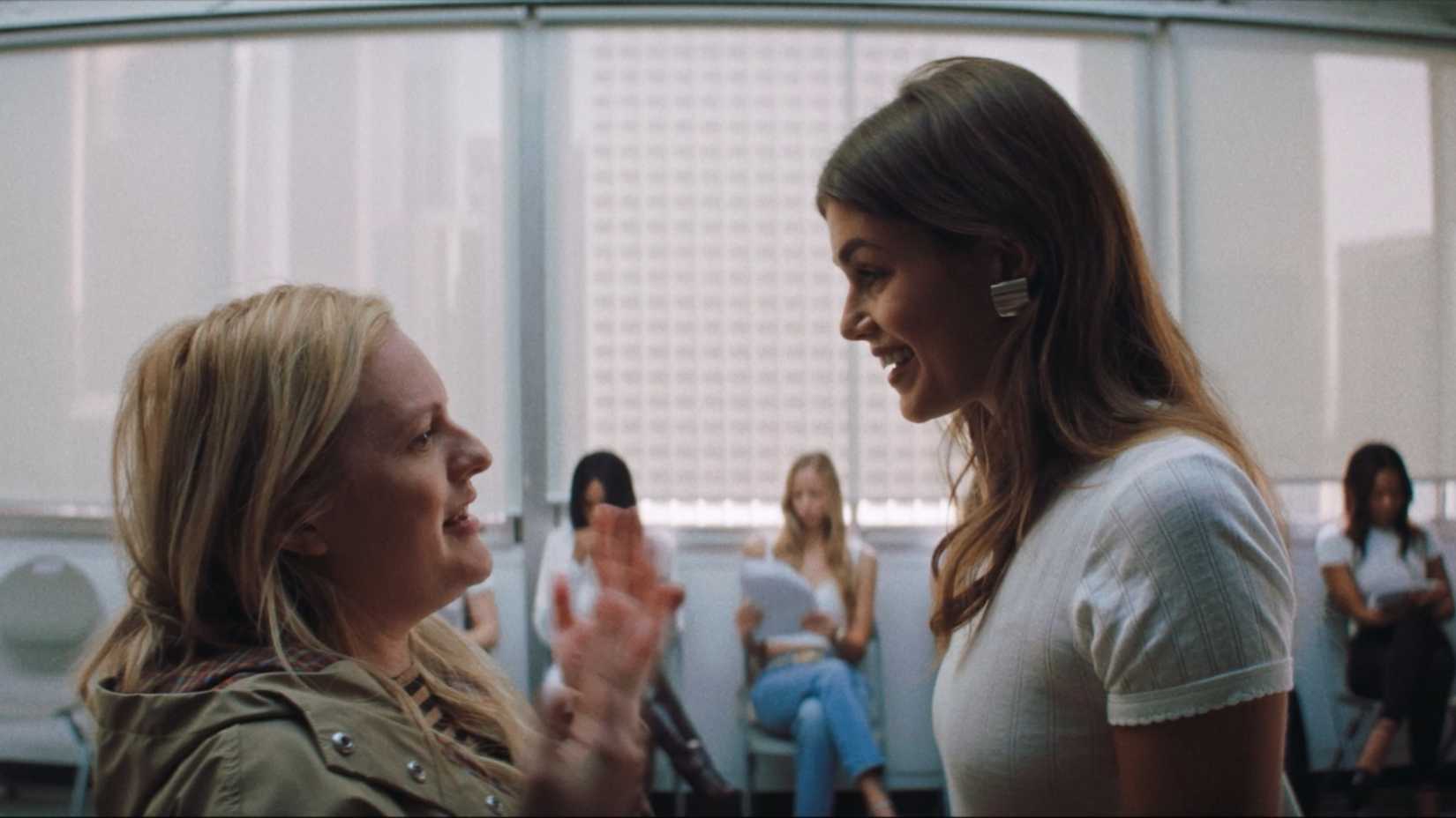 Elisabeth Moss and Kaia Gerber in Shell talking to each other