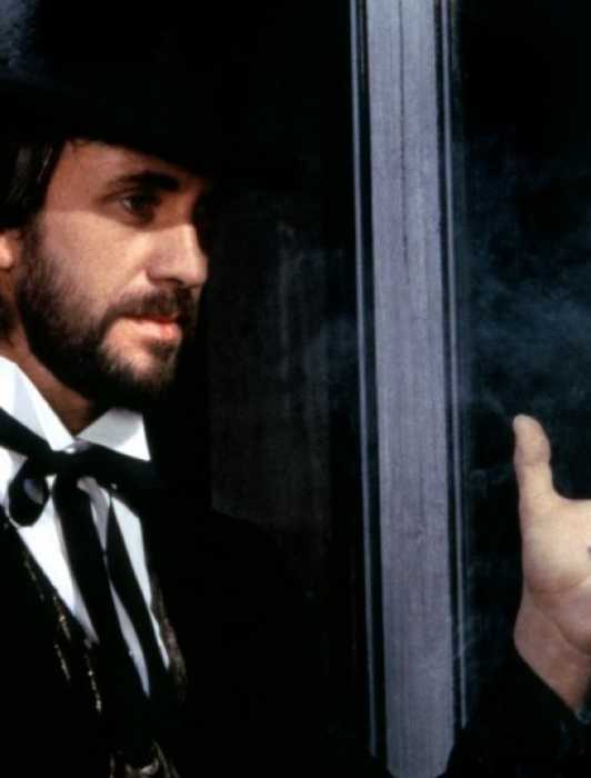 'Prisoner of War' Trailer Finds Scott Adkins Fighting for His Life