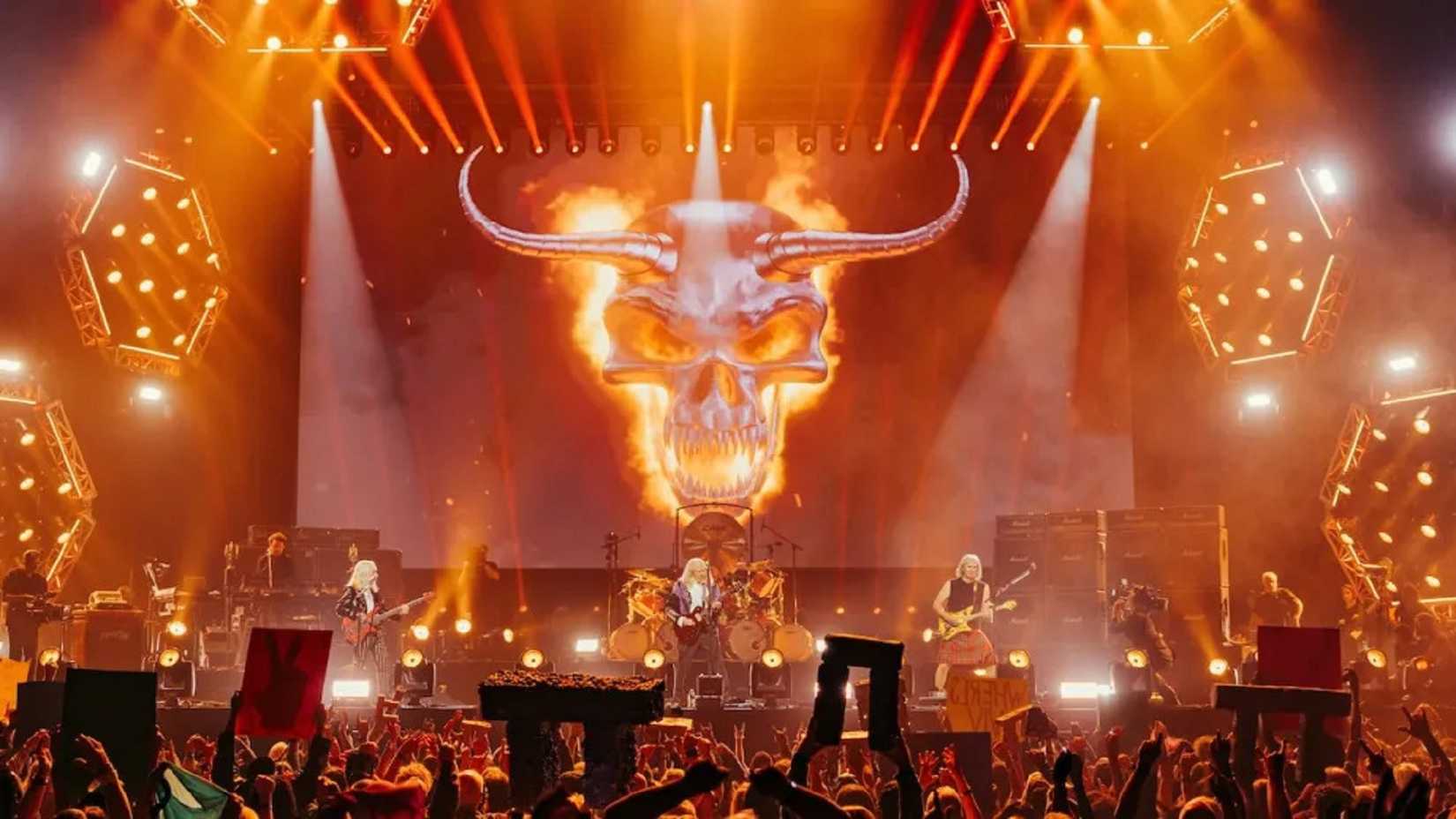 The members of Spinal Tap perform at a concert in Spinal Tap II: The End Continues 