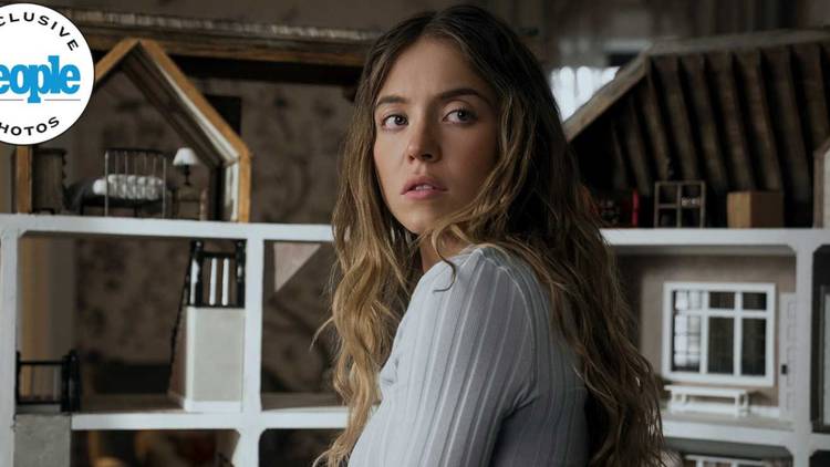 Sydney Sweeney és Amanda Seyfried a feszült thrillerben, A téboly otthona első hivatalos fényképei 13 A nagy fogás