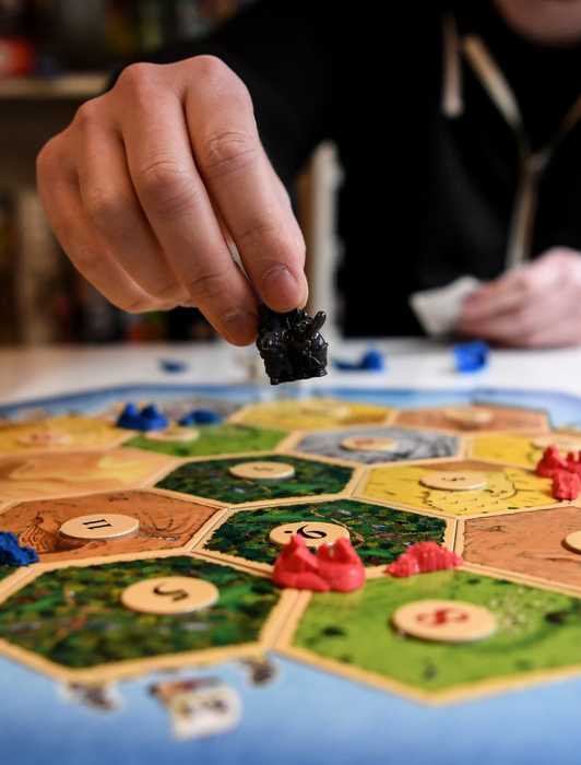 catan-netflix-board-game-franchise-2.jpg