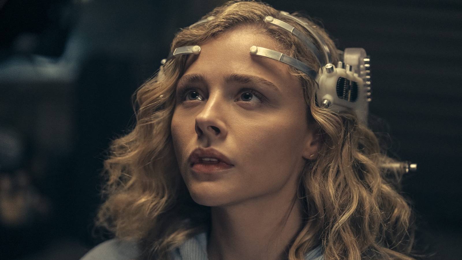 Why Prime Video Canceled 'The Peripheral' After 1 Season