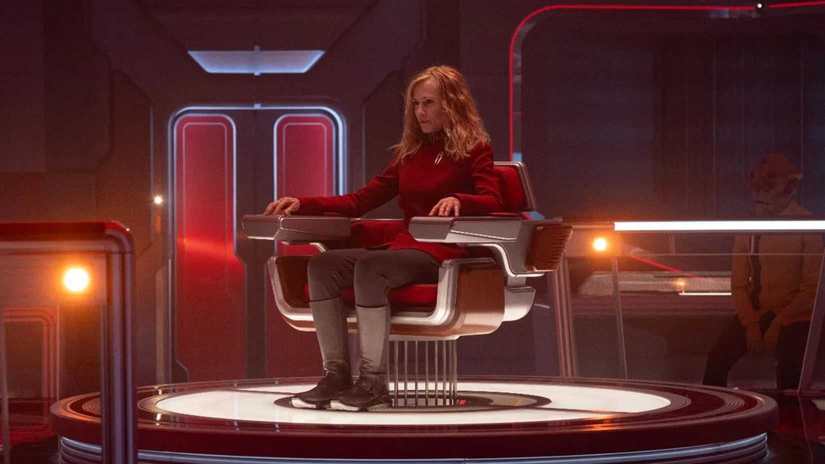 Holly Hunter in Star Trek Starfleet Academy