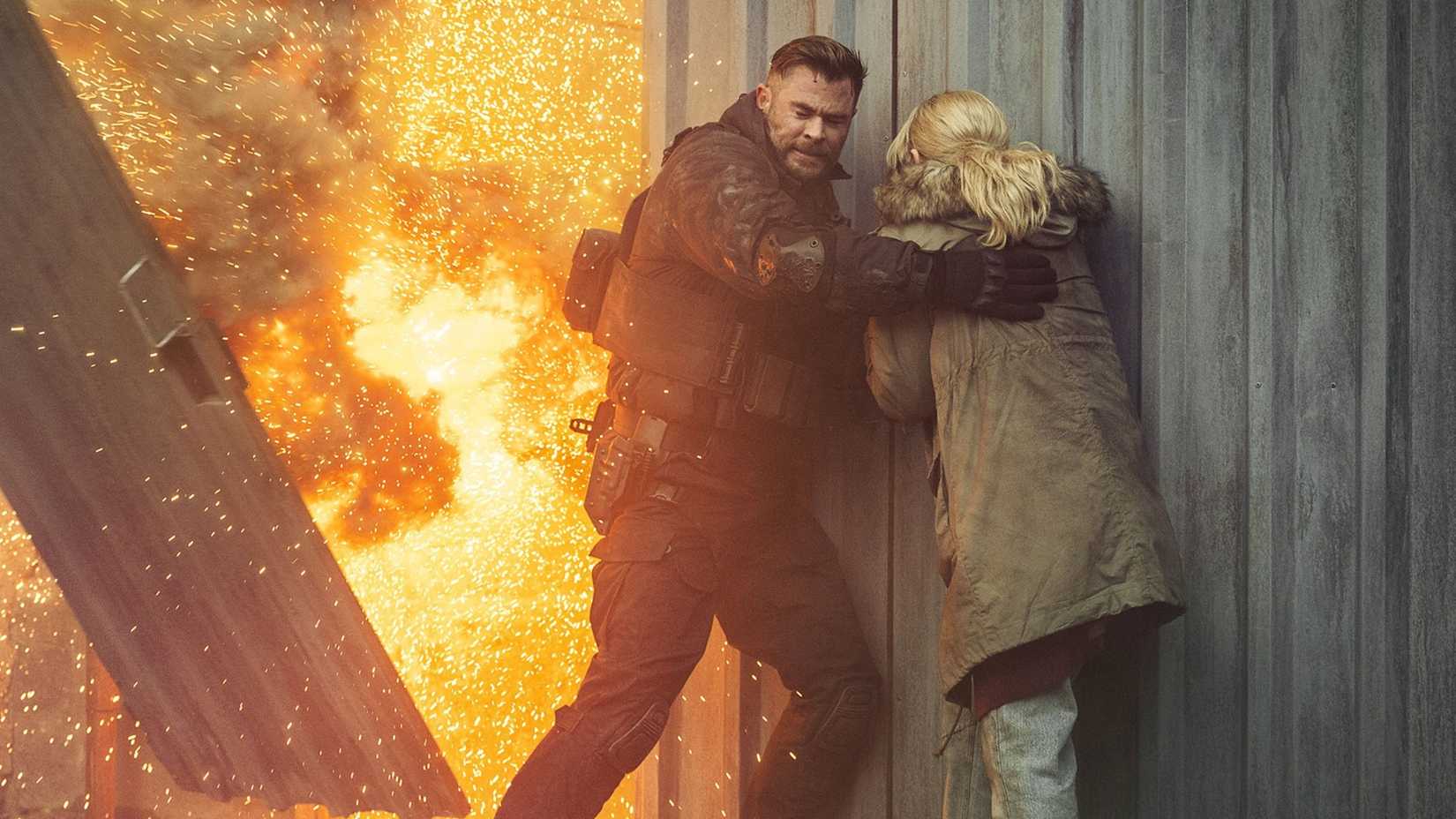 Still from Extraction 2