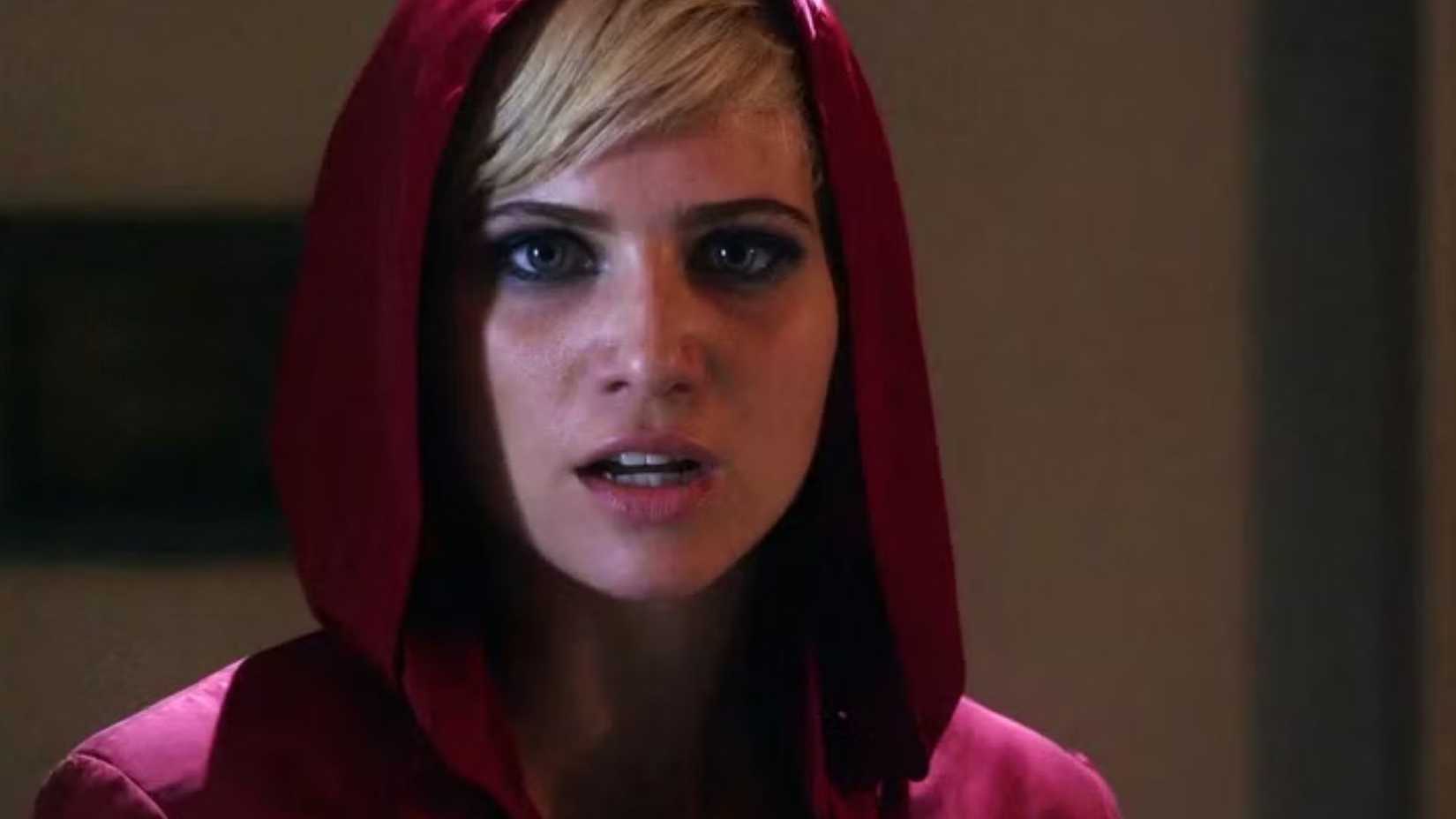 Sara Harvey in Pretty Little Liars