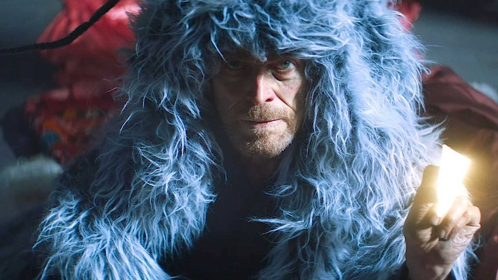 Willem Dafoe in Inside wearing fur