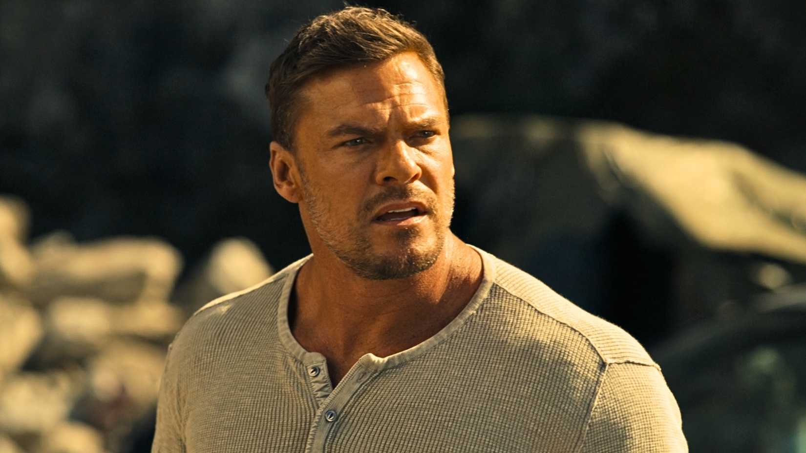 Alan Ritchson in PLaydate