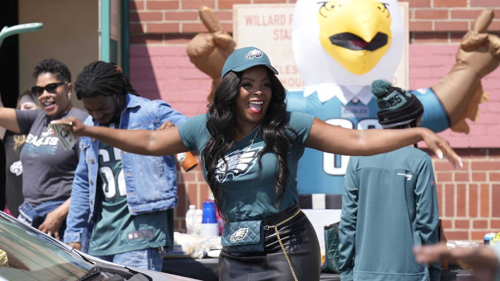 Ava (Janelle James) wears a Philadelphia Eagles shirt in Abbott Elementary