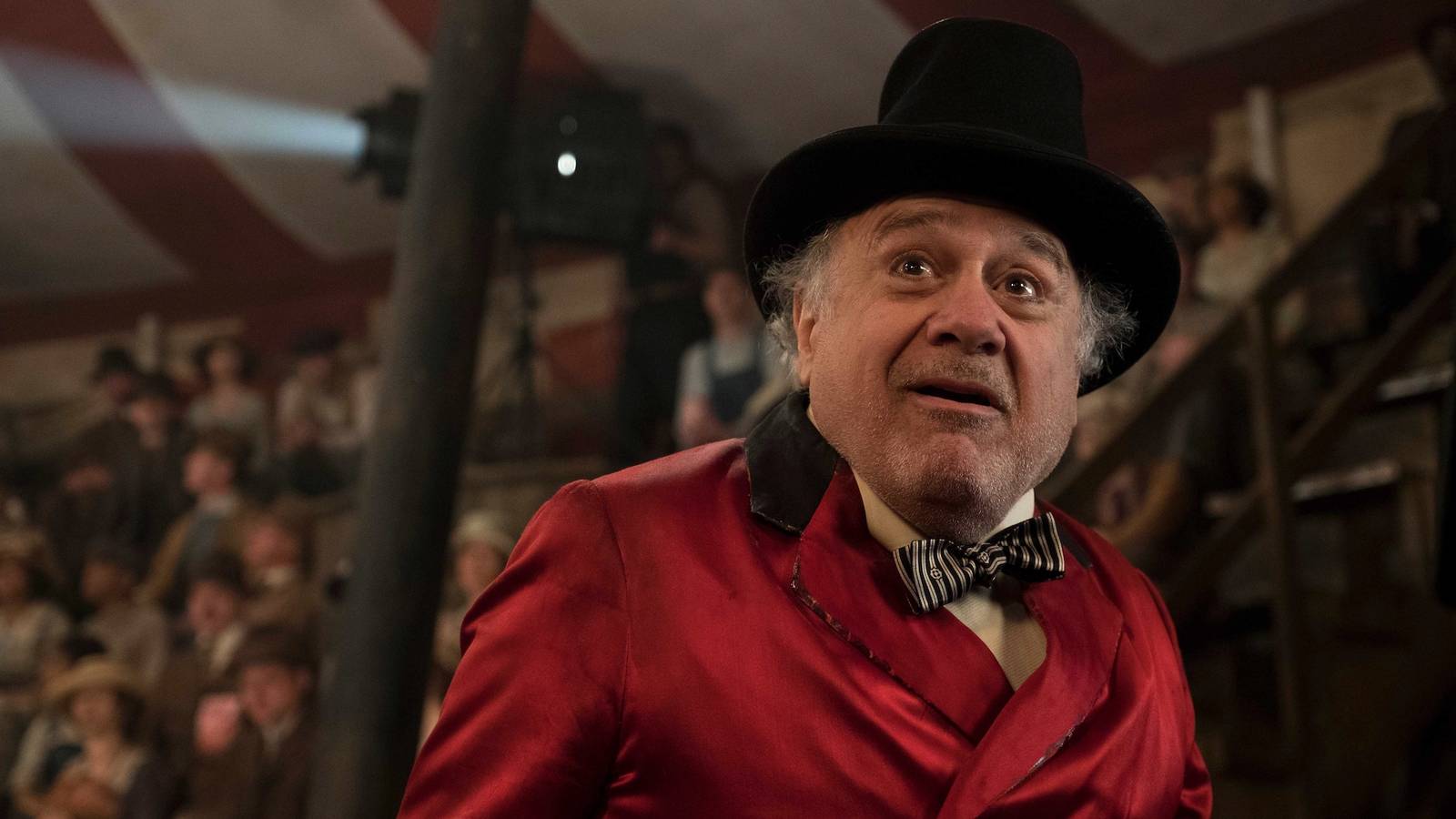 ‘Wednesday’s Catherine Zeta-Jones Wants Danny DeVito to Play Cousin Itt ‘Wednesday’s Catherine Zeta-Jones Wants Danny DeVito to Play Cousin Itt