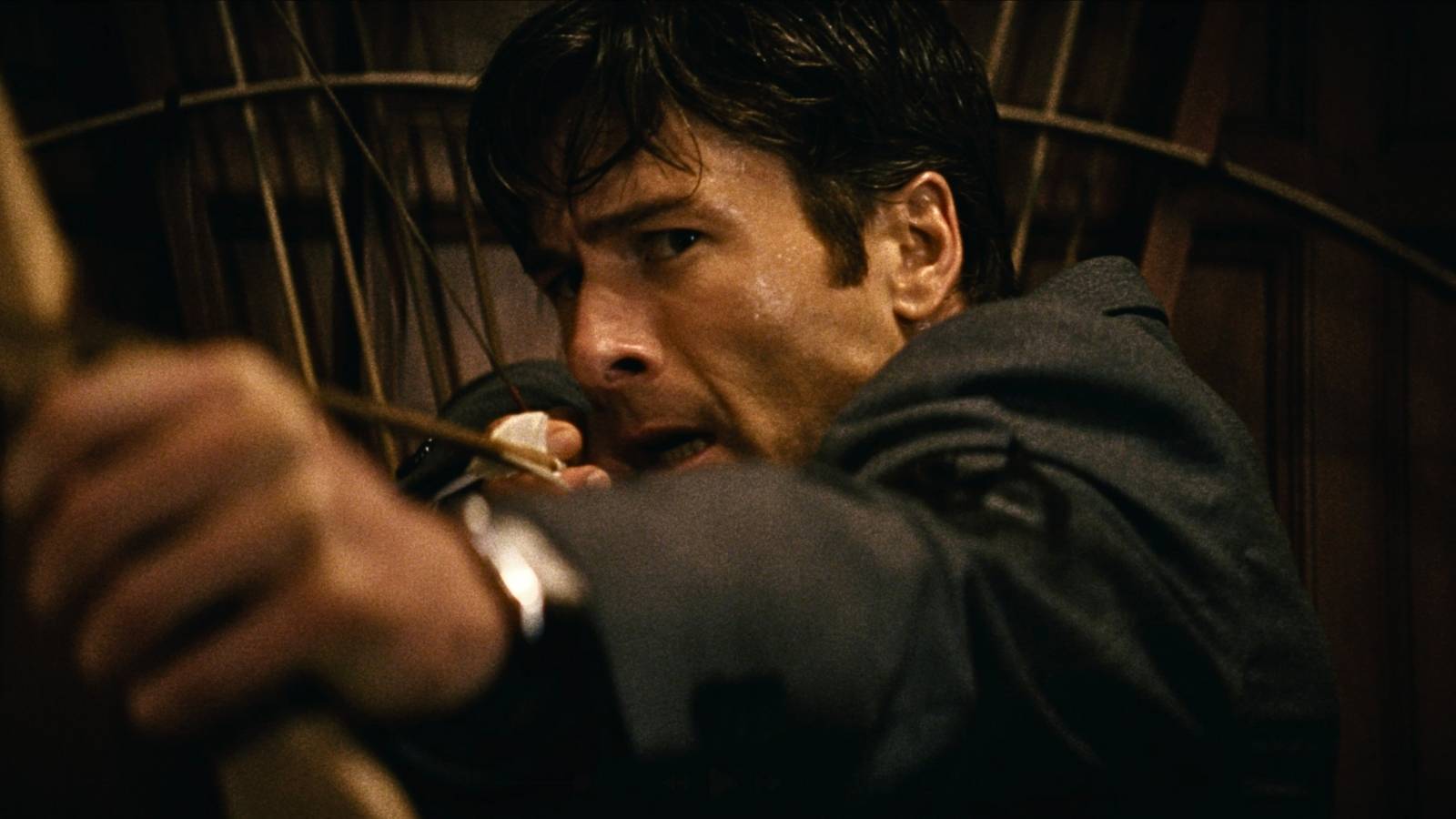 A24-ის „How to Make a Killing“ კრიტიკოსებმა „გაფუჭებულად“ შეაფასეს – წარუმატებელი ნაბიჯი წარმატებული წლის ფონზე