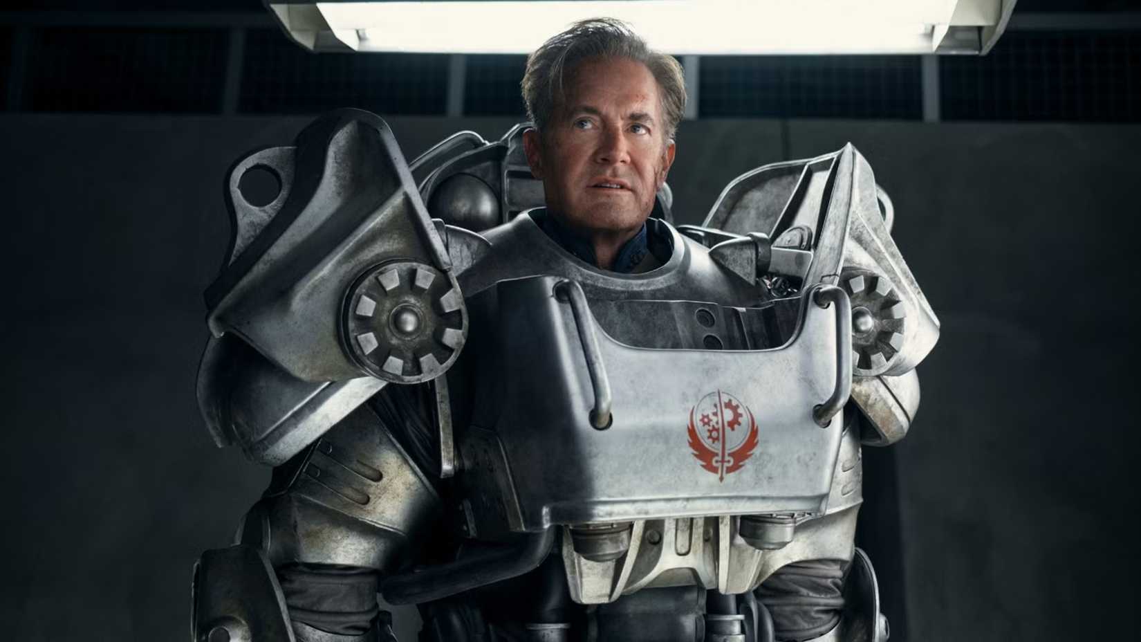 Hank wears a mech suit in Fallout