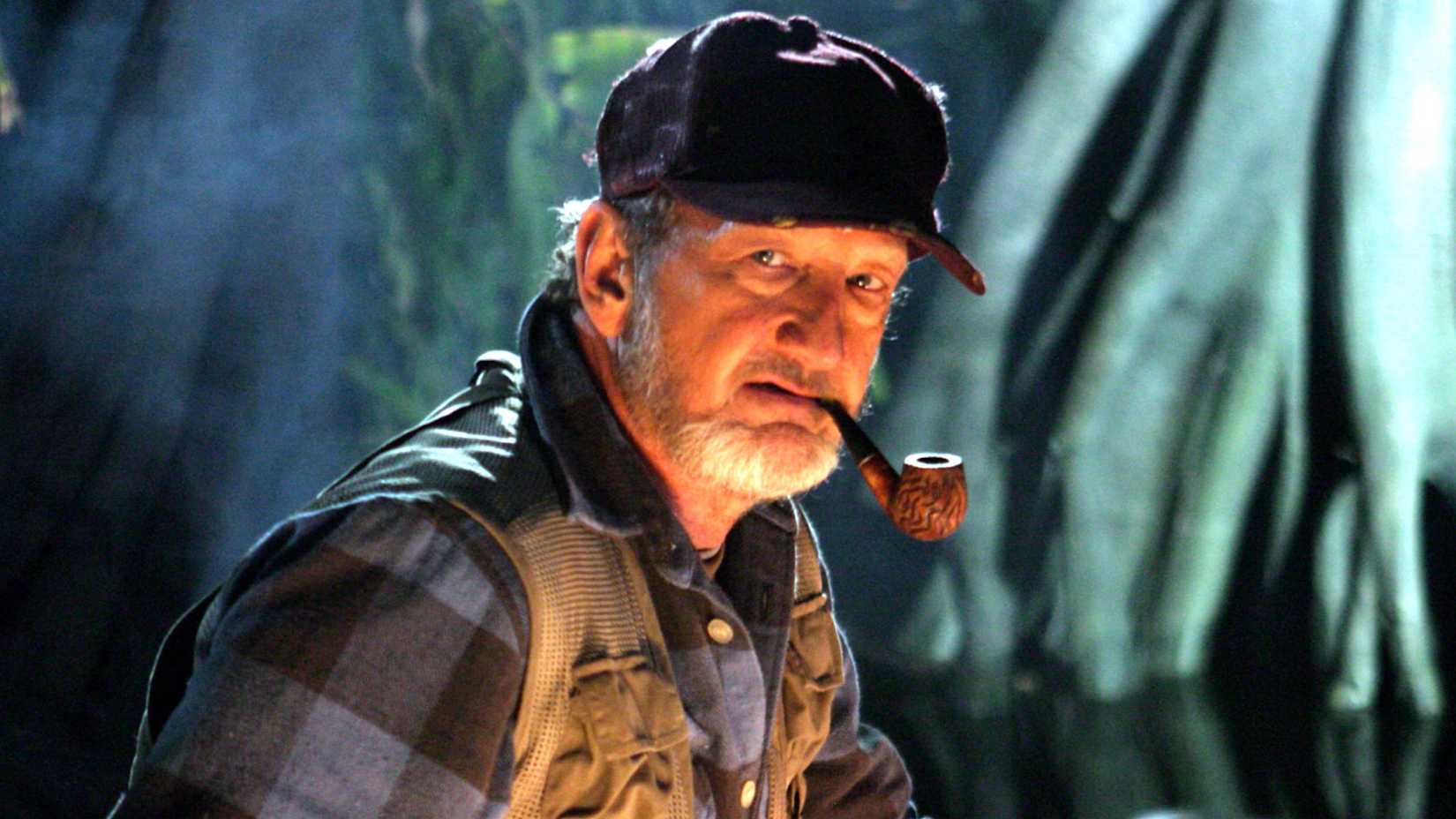 Robert Englund in Hatchett