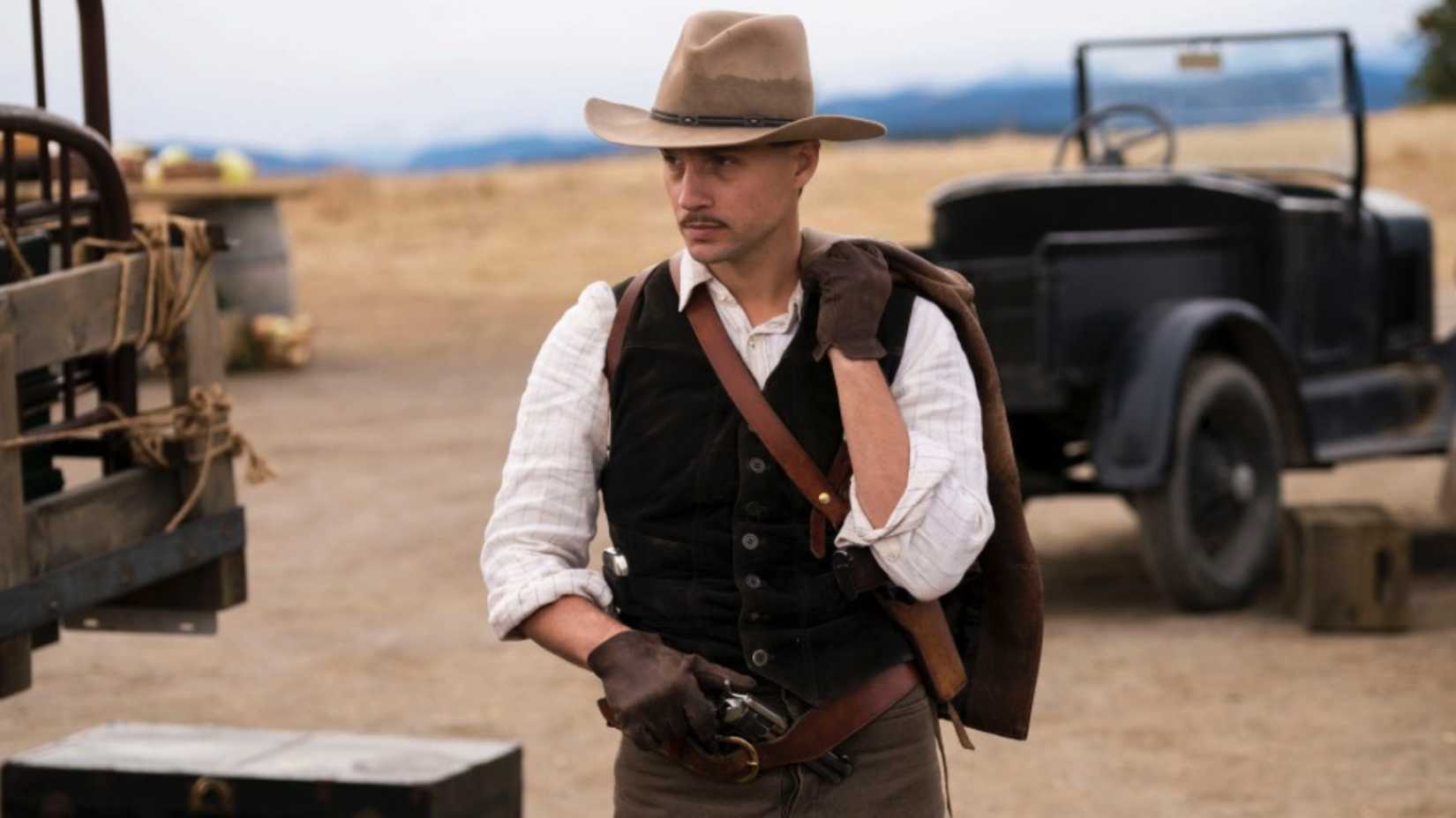 Greely grabs a pistol in his belt in Damnation