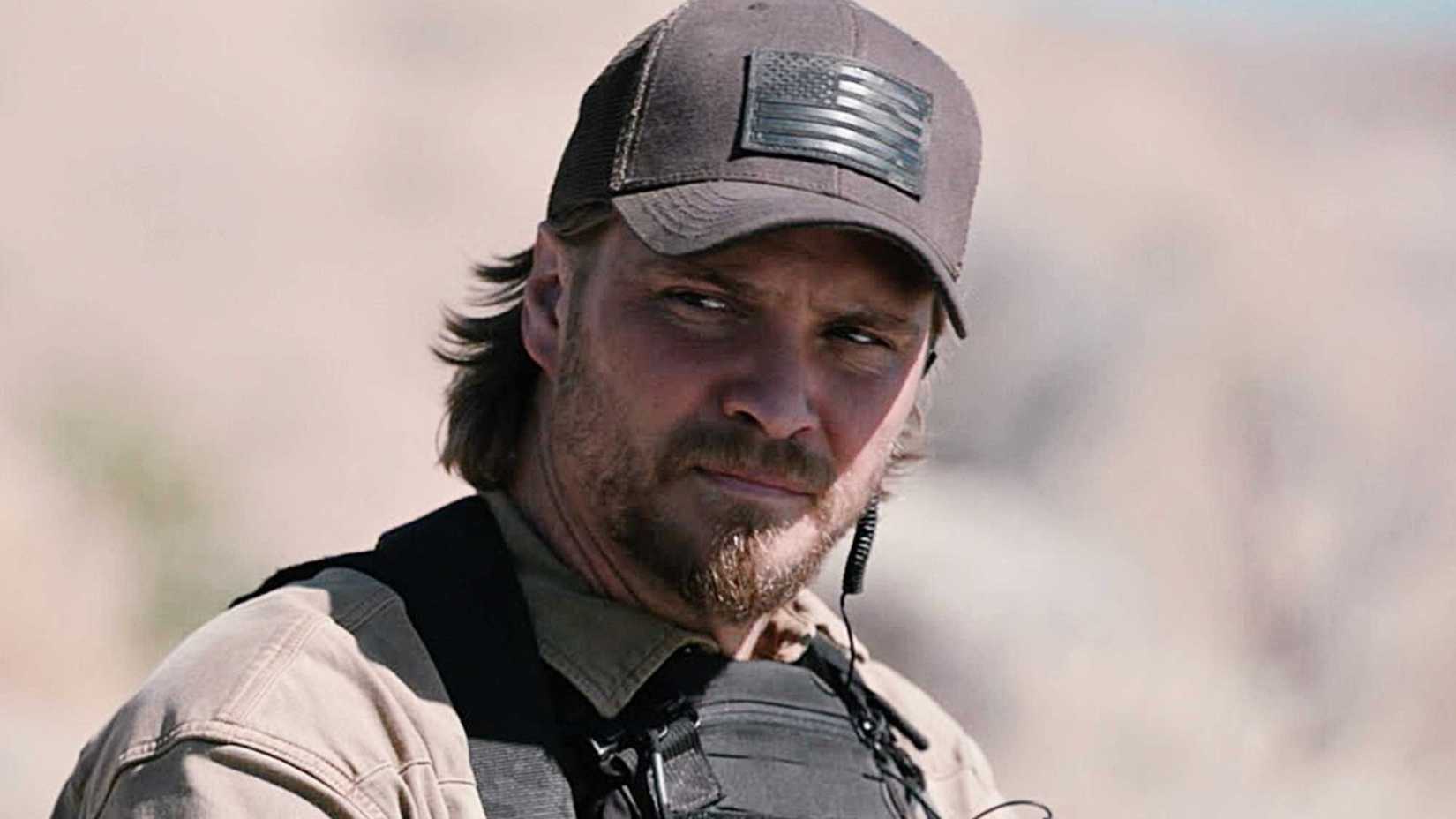 Luke Grimes as Kayce Dutton in Y Marshals