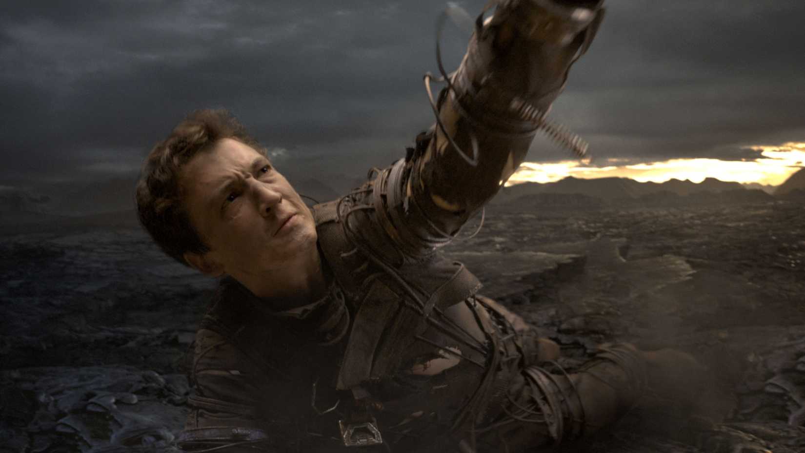 Miles Teller Mister Fantastic in Fantastic Four