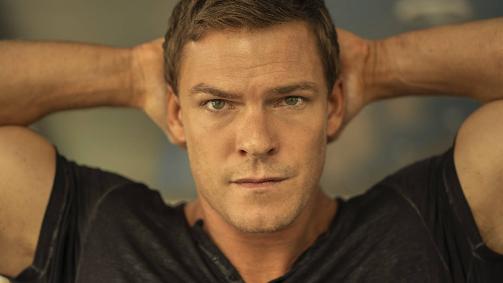 'Reacher' Star Alan Ritchson Filmed Allegedly Attacking a Neighbor