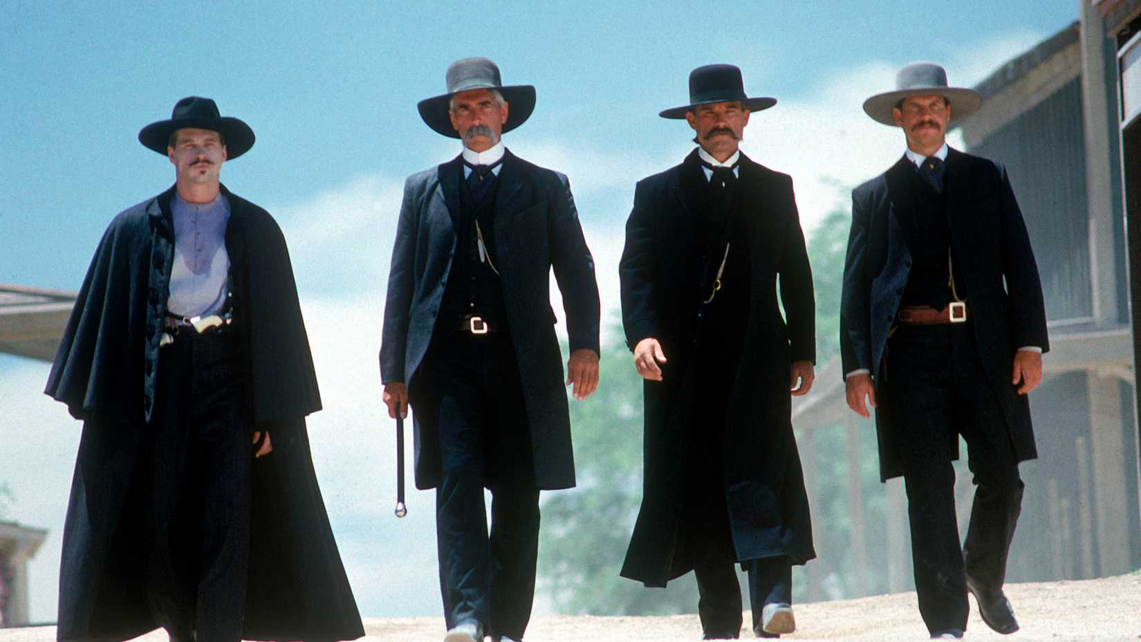 Bill Paxton, Sam Elliot, Kurt Russell, and Val Kilmer in Tombstone