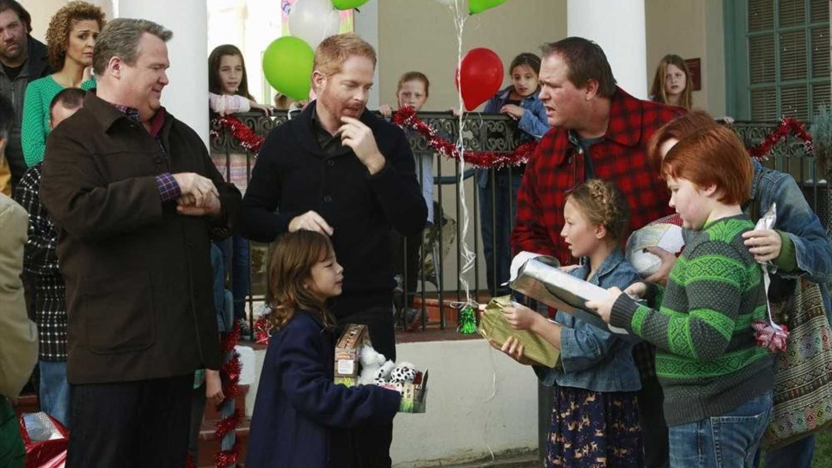 Still from 'The Old Man and the Three' episode of 'Modern Family'