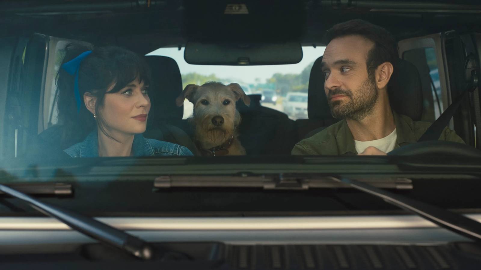 Zooey Deschanel Finally Gets Back in the Holiday Spirit in 'Merv' Trailer
