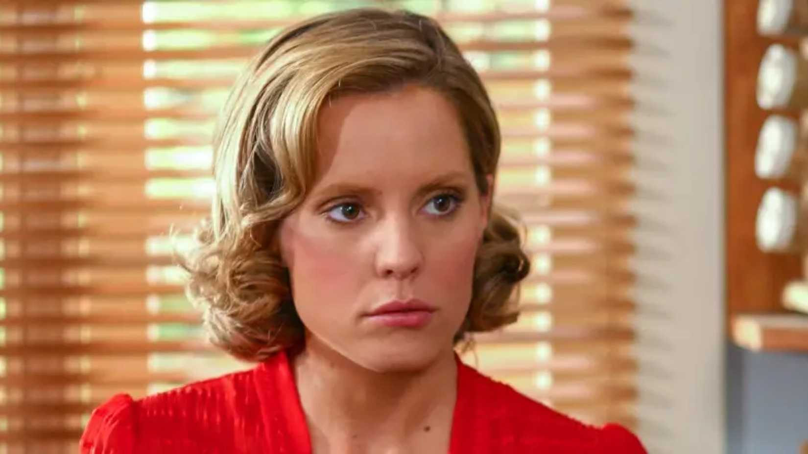 Anya Jenkins (Emma Caulfield) looking serious on Buffy The Vampire Slayer