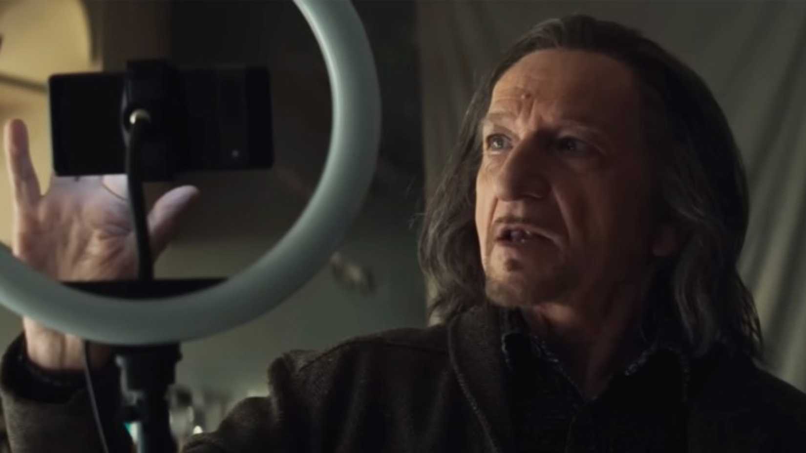 Ben Kingsley em cena de Wonder Man