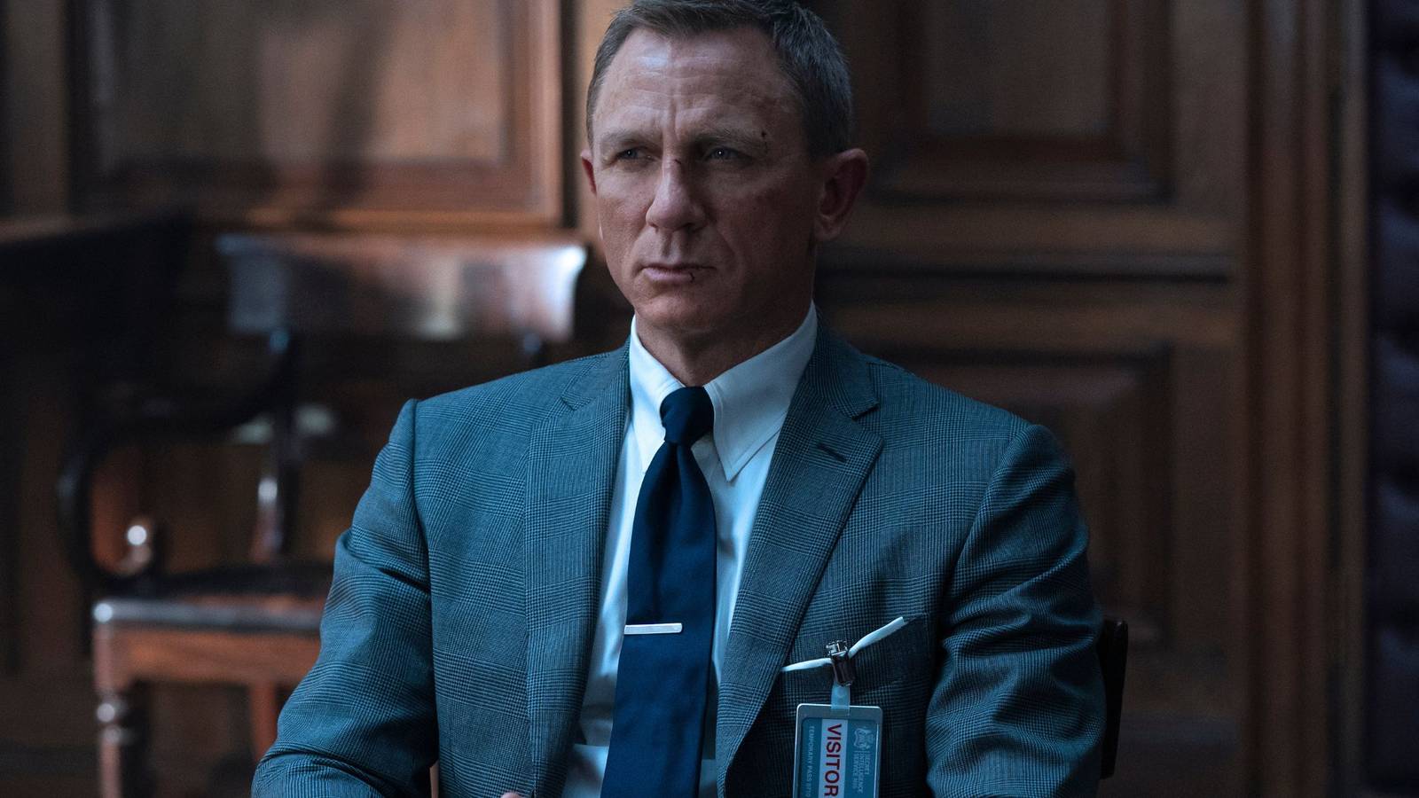James Bond as a Father Would Benefit the Next 007 Movie