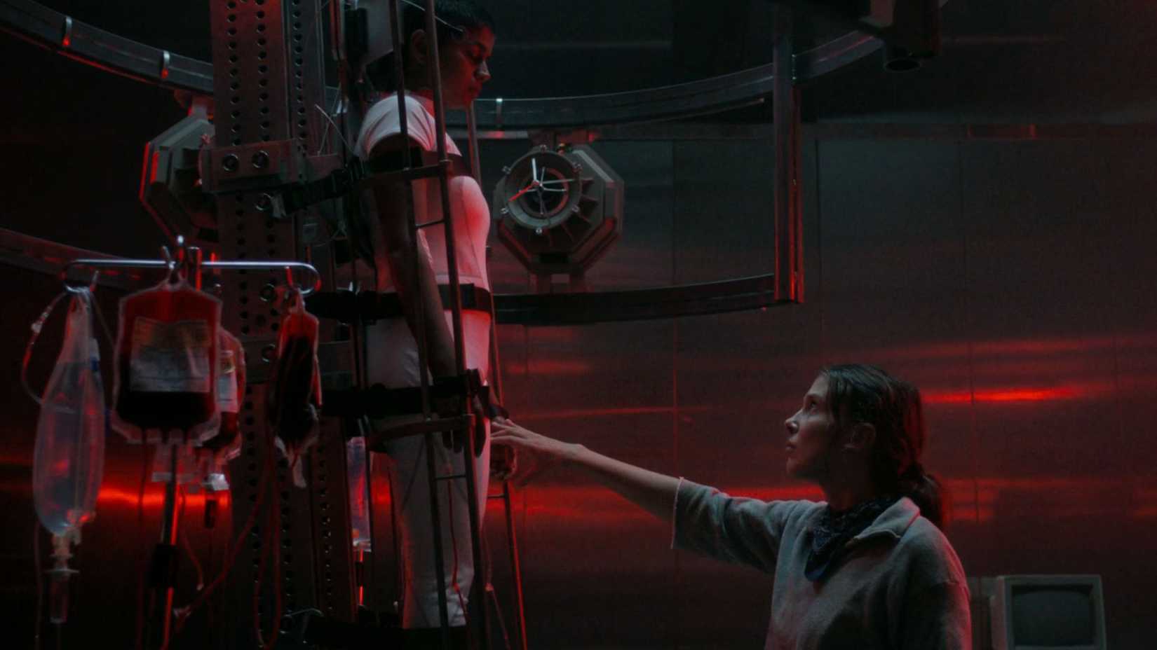 Eleven and Kali in Stranger Things